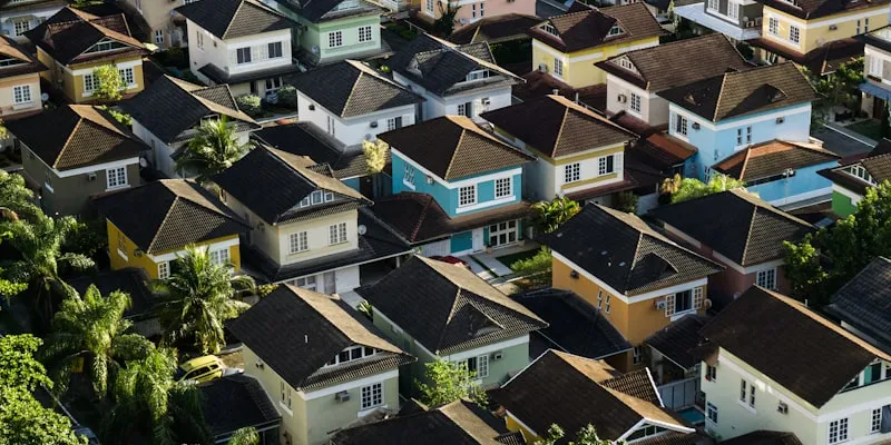 Real estate property and buildings